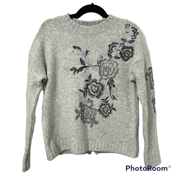 Blank NYC Embroidered Floral Sweater - Picture 2 of 7